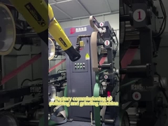 Impiego in fabbrica di macchine di lucidatura e rettifica