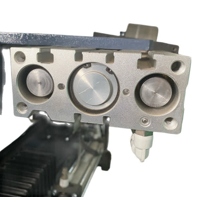 comprare Sbavatrice robot del metallo della compensazione automatica di posizione per il rubinetto d'ottone fabbricazione online