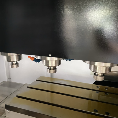 comprare Macchine per incisione e fresatura CNC ad alta velocità per la superficie delle parti fuse fabbricazione online