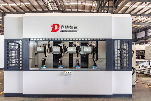 comprare Macchina di lucidatura robot di controllo di CNC/rifinitrice di lucidatura/per i rubinetti d'ottone di Casted fabbricazione online