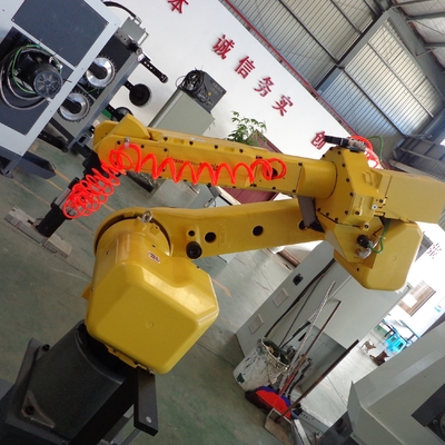 Smerigliatrice a nastro del robot per industria di lucidatura del bagno e dell'hardware
