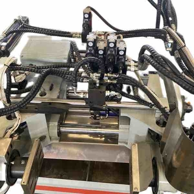 Macchina per fonderia Macchina per pressofusione in metallo a gravità in ottone per la produzione di rubinetti