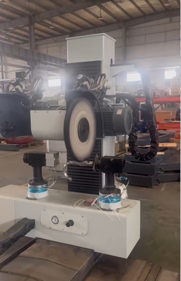 Macchina di lucidatura industriale per percorrenze dell'asse X 1000 mm e min.