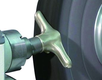 Macchina di lucidatura e di lucidatura del rubinetto automatico con sei controlli di CNC della stazione del fuso quattro