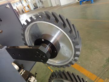 Levigatrice automatica professionale del braccio del robot di asse del sistema 6 di CNC della macchina per la frantumazione
