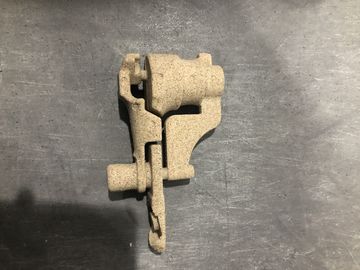 Macchina di lucidatura automatica di produzione del rubinetto dalla colata del miscelatore della sabbia che frantuma all'Assemblea