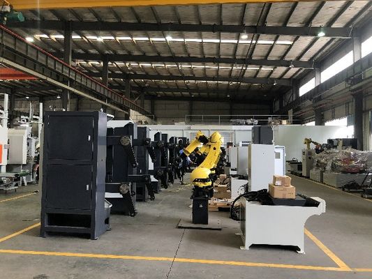 Macchina robotizzata di LPDC per fabbricazione del rubinetto d'ottone