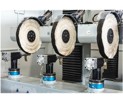 Levigatrice automatica del robot industriale per le colate d'ottone della maniglia di porta del rubinetto